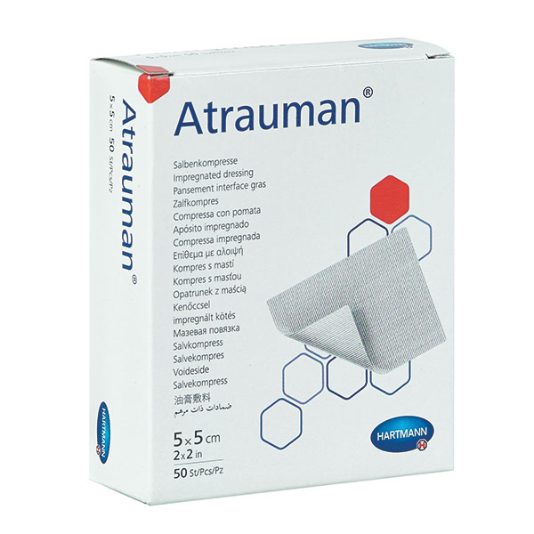 Salbenkompresse Atrauman , steril 5 cm x 5 cm, 10 Stück Produktbild Salbenkompresse Atrauman , steril 5 cm x 5 cm, 10 Stück